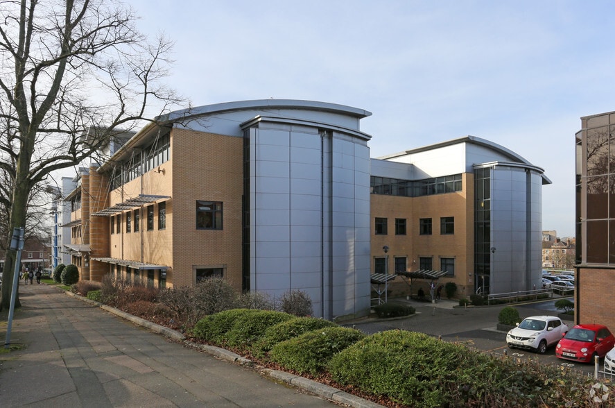 51 De Montfort St, Leicester à vendre - Photo du bâtiment - Image 2 de 5