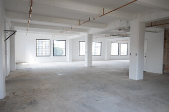 316 W 2nd St, Los Angeles, CA for lease Interior Photo- Image 2 of 4