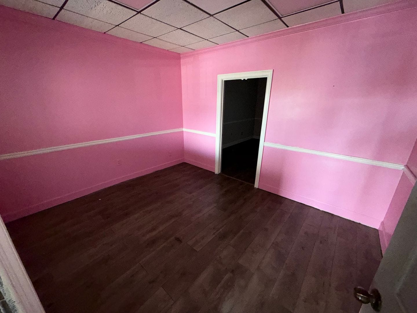 6740 Shannon Pky, Union City, GA for lease Interior Photo- Image 1 of 8