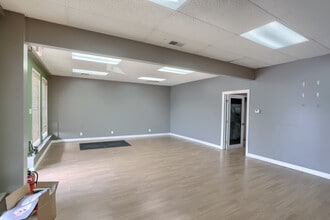 1429 New Butler Rd, New Castle, PA à louer Photo intérieure- Image 2 de 7