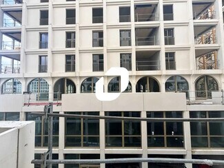 Plus de détails pour Commerce de détail à vendre