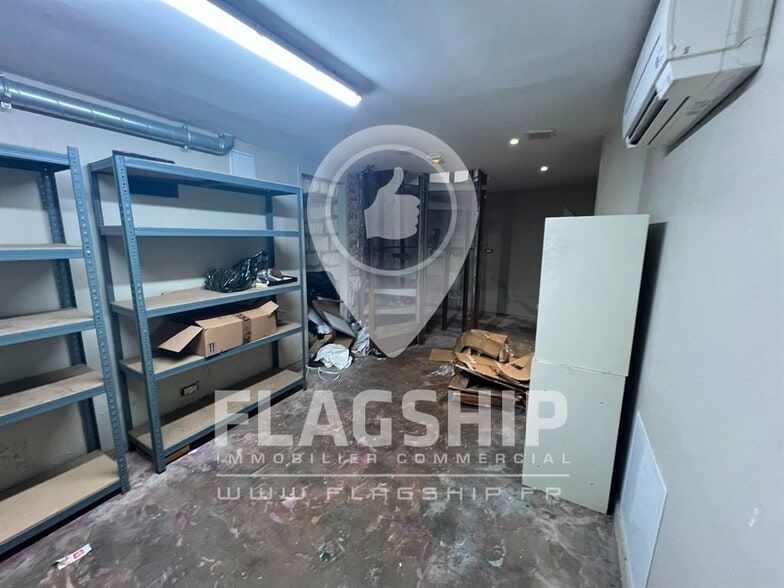Retail in Asnières-sur-Seine for lease - Building Photo - Image 3 of 4