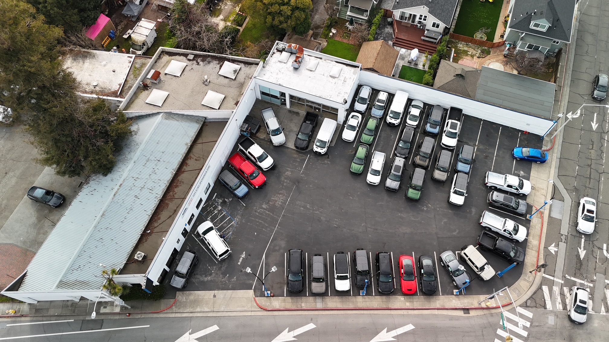 885 N San Mateo Dr, San Mateo, CA for lease Primary Photo- Image 1 of 10