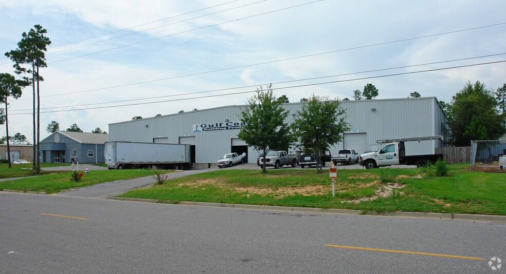 3350 Mclemore Dr, Pensacola, FL à louer - Photo principale - Image 2 de 3