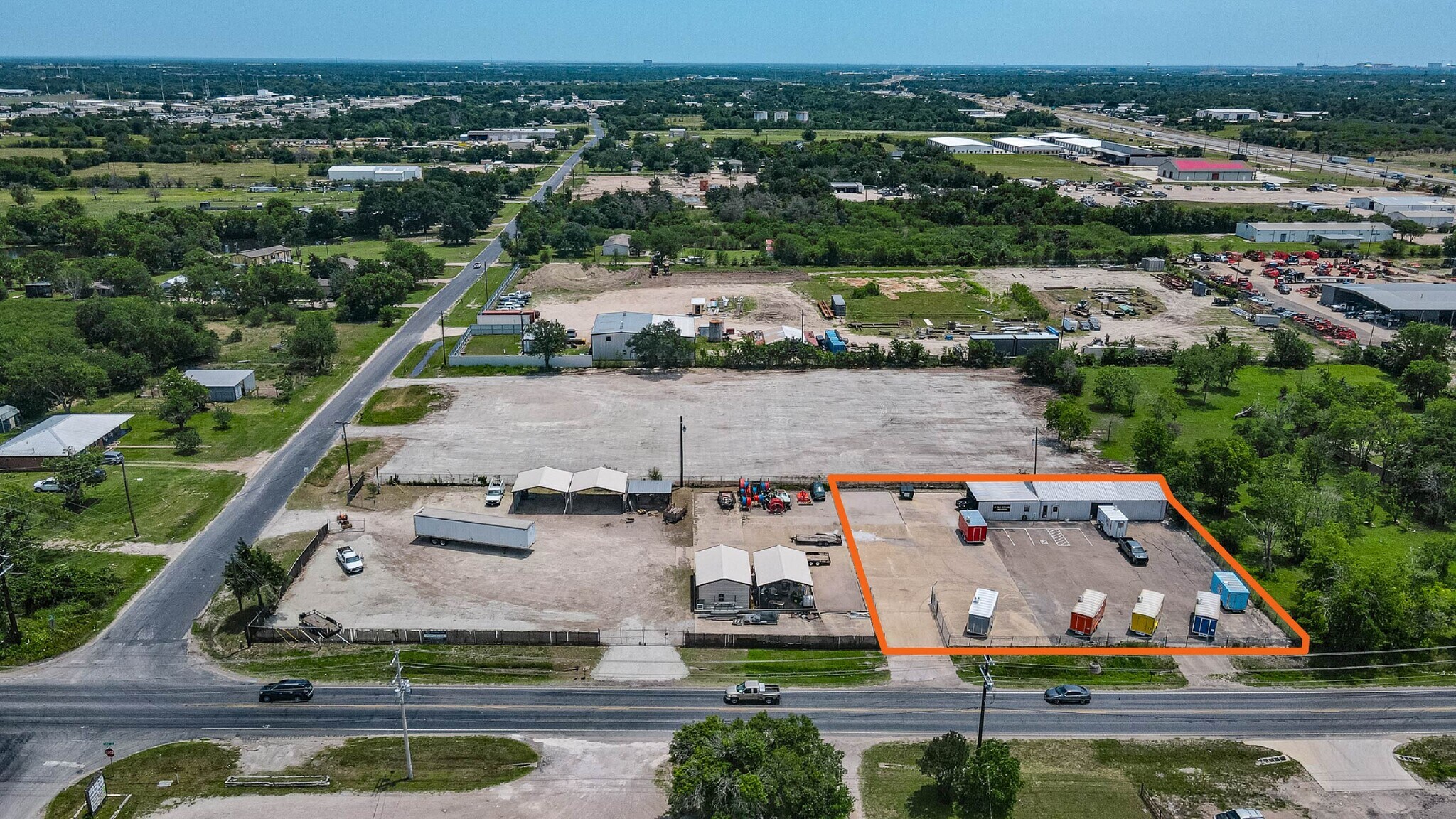 3606 Tabor Rd, Bryan, TX à louer Photo principale- Image 1 de 2