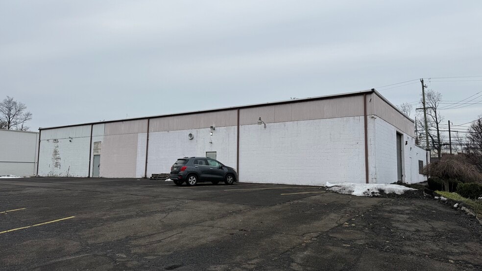 2835 Terwood Rd, Willow Grove, PA for lease - Building Photo - Image 3 of 3