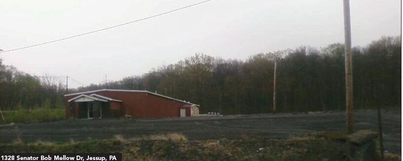 Sports Complex portefeuille de 2 propriétés à vendre sur LoopNet.ca Photo principale- Image 1 de 3