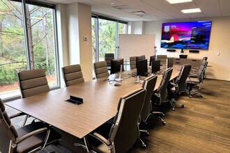 3831 Technology Forest Blvd, The Woodlands, TX for lease Interior Photo- Image 2 of 6
