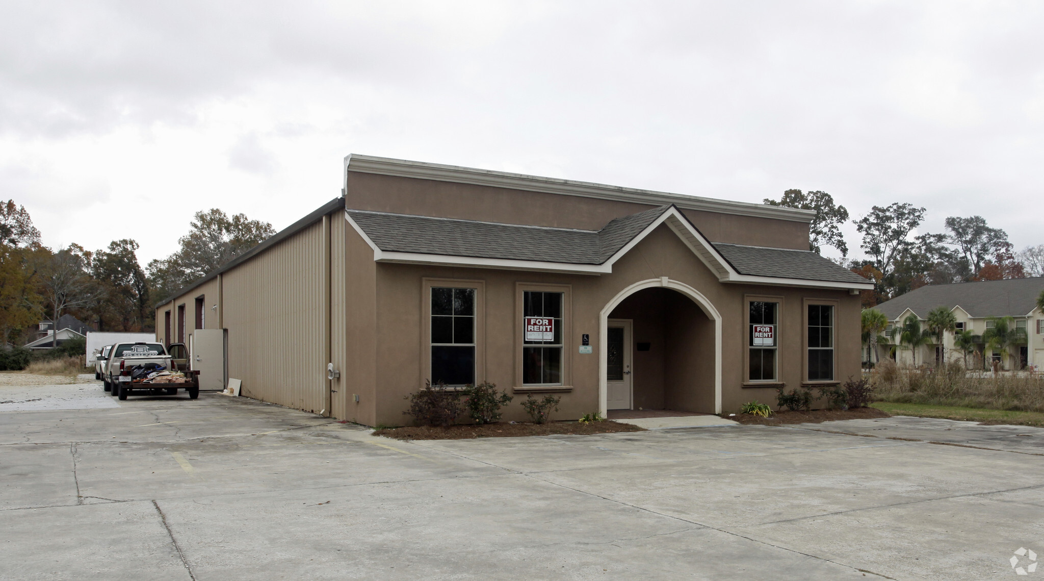 38390 LA Hwy 42, Prairieville, LA for sale Primary Photo- Image 1 of 1