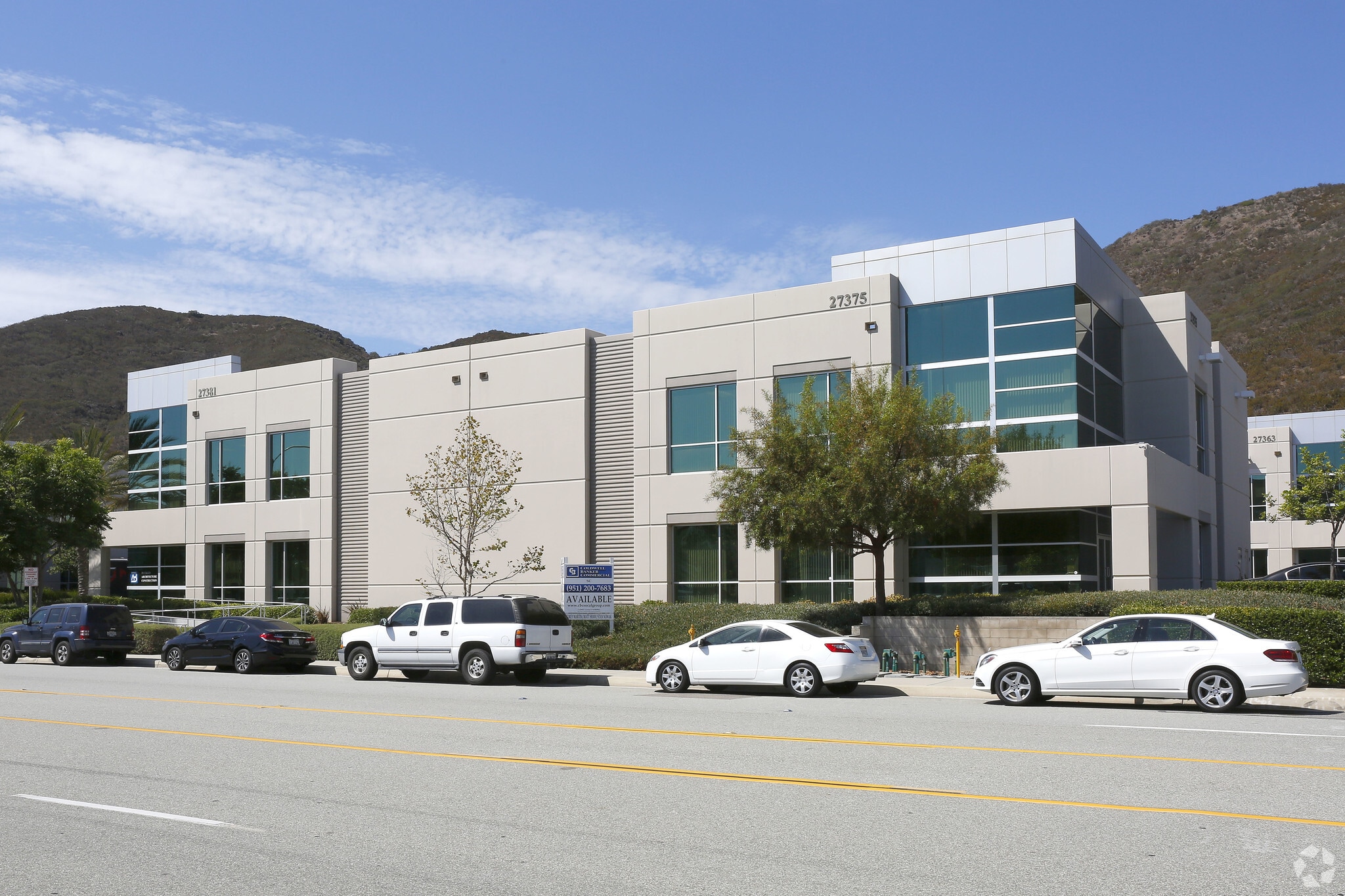 27375-27381 Via Industria, Temecula, CA for lease Building Photo- Image 1 of 4