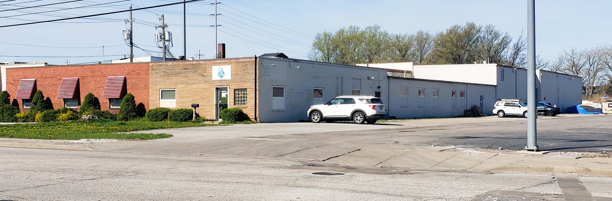 1148 E 222nd St, Euclid, OH à vendre Photo du bâtiment- Image 1 de 1