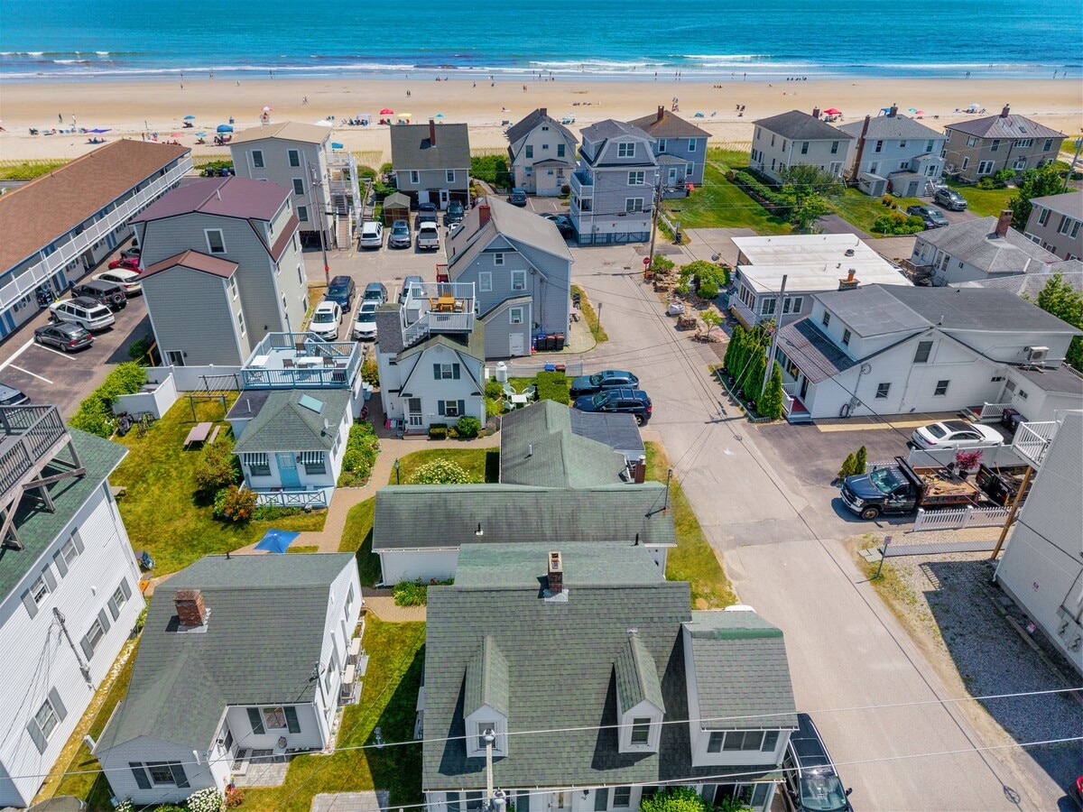 165 E Grand Ave, Old Orchard Beach, ME 04064 - Unité 6 - - Photo intérieure - Image 1 of 24