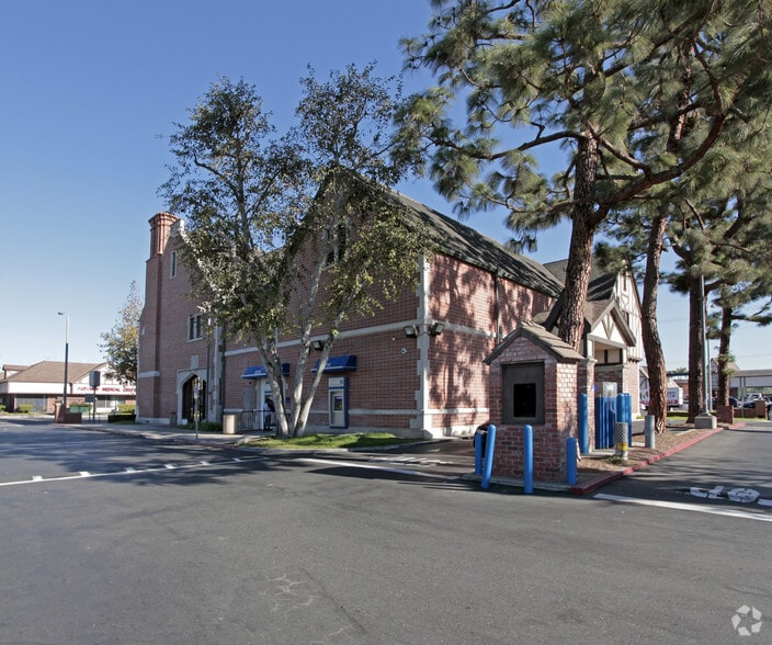 14011 Beach Blvd, Westminster, CA for sale - Building Photo - Image 2 of 14