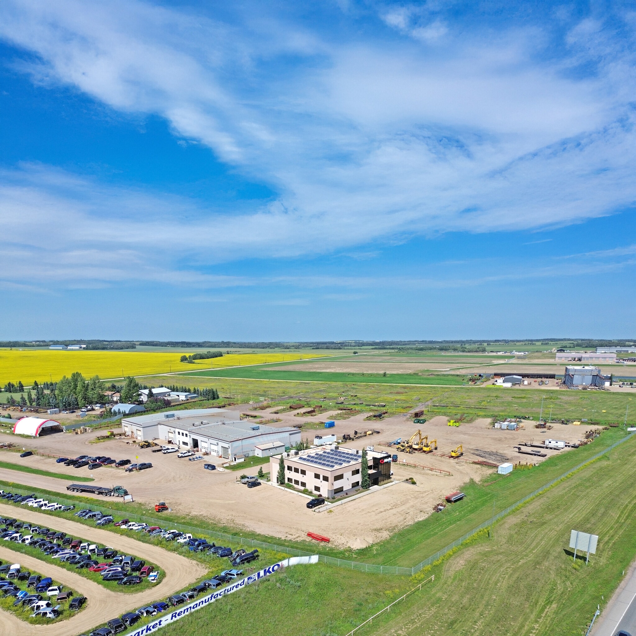 430077 Range Road 261, Ponoka, AB à louer Photo du bâtiment- Image 1 de 20