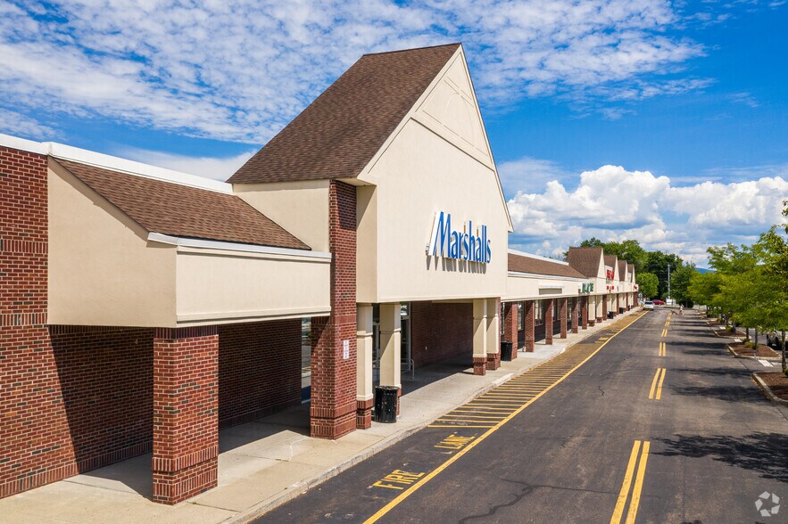1425-1433 Route 300, Newburgh, NY à louer - Photo principale - Image 1 de 8