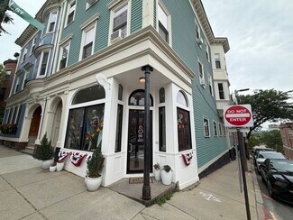 Plus de détails pour 54 High St, Boston, MA - Commerce de détail à vendre