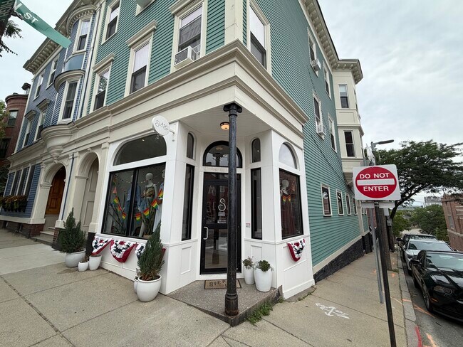 More details for 54 High St, Boston, MA - Retail for Sale
