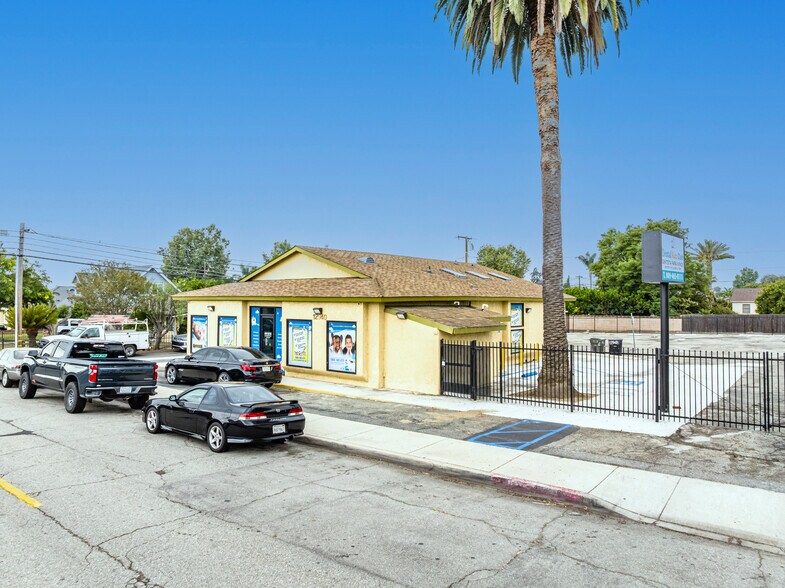 12940 13th St, Chino, CA à vendre - Photo du bâtiment - Image 2 de 8