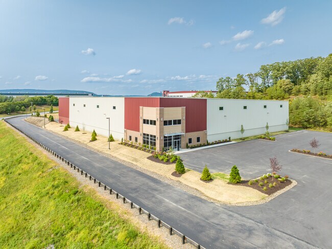More details for 151-191 Enterprise Way, Pittston Township, PA - Industrial for Lease