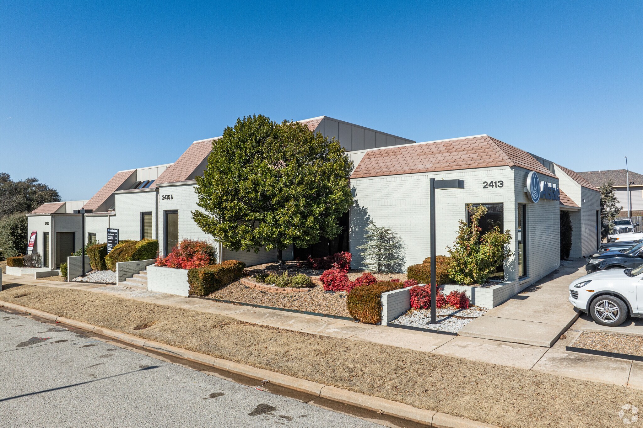 2421 Wilcox Dr, Norman, OK à louer Photo du bâtiment- Image 1 de 27