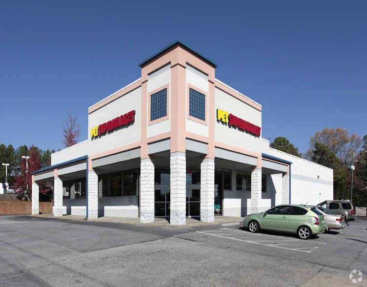 3821 S Cobb Dr, Smyrna, GA for sale - Building Photo - Image 1 of 4