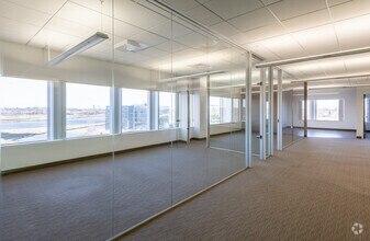 95 Heritage Dr, Quincy, MA for sale Interior Photo- Image 2 of 10