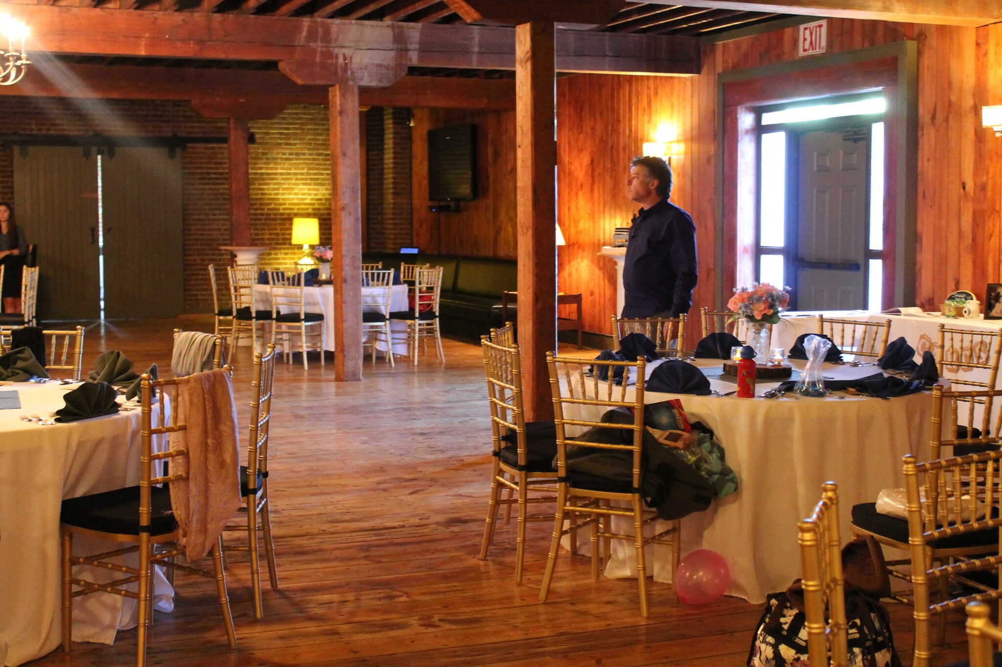 2600 6th Ave, Troy, NY for sale Interior Photo- Image 1 of 19