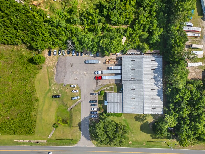 495 Fortune Blvd, Midway, FL for lease - Building Photo - Image 3 of 22