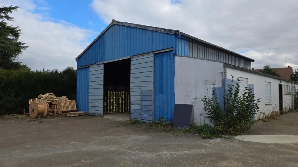 Flex in Dreux for lease - Building Photo - Image 2 of 14