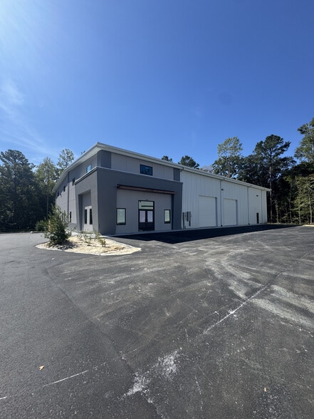 9501 Palmetto Commerce Pky, Ladson, SC for lease - Building Photo - Image 3 of 27