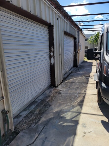 232 Jupiter St, Jupiter, FL à vendre - Photo du bâtiment - Image 3 de 4