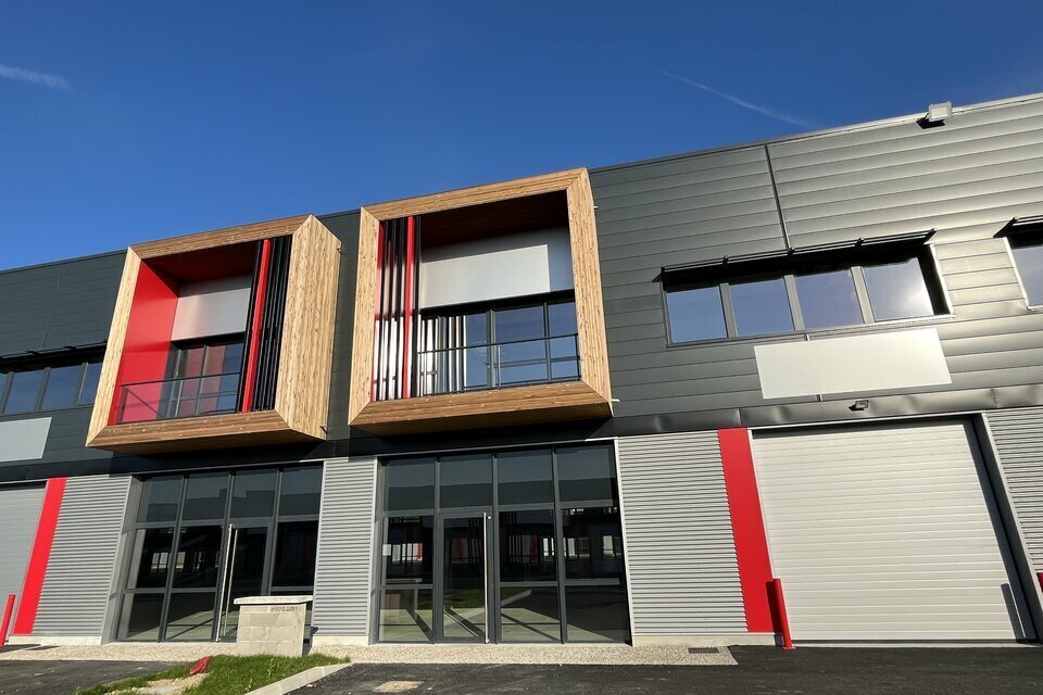 Flex in Le Havre for lease Building Photo- Image 1 of 5