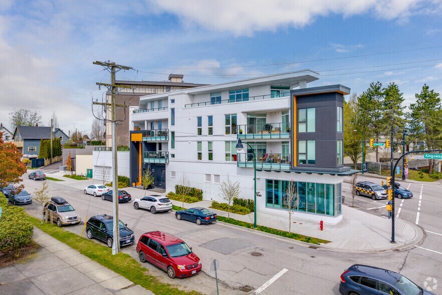 998 Kingsway, Vancouver, BC for sale - Building Photo - Image 3 of 3