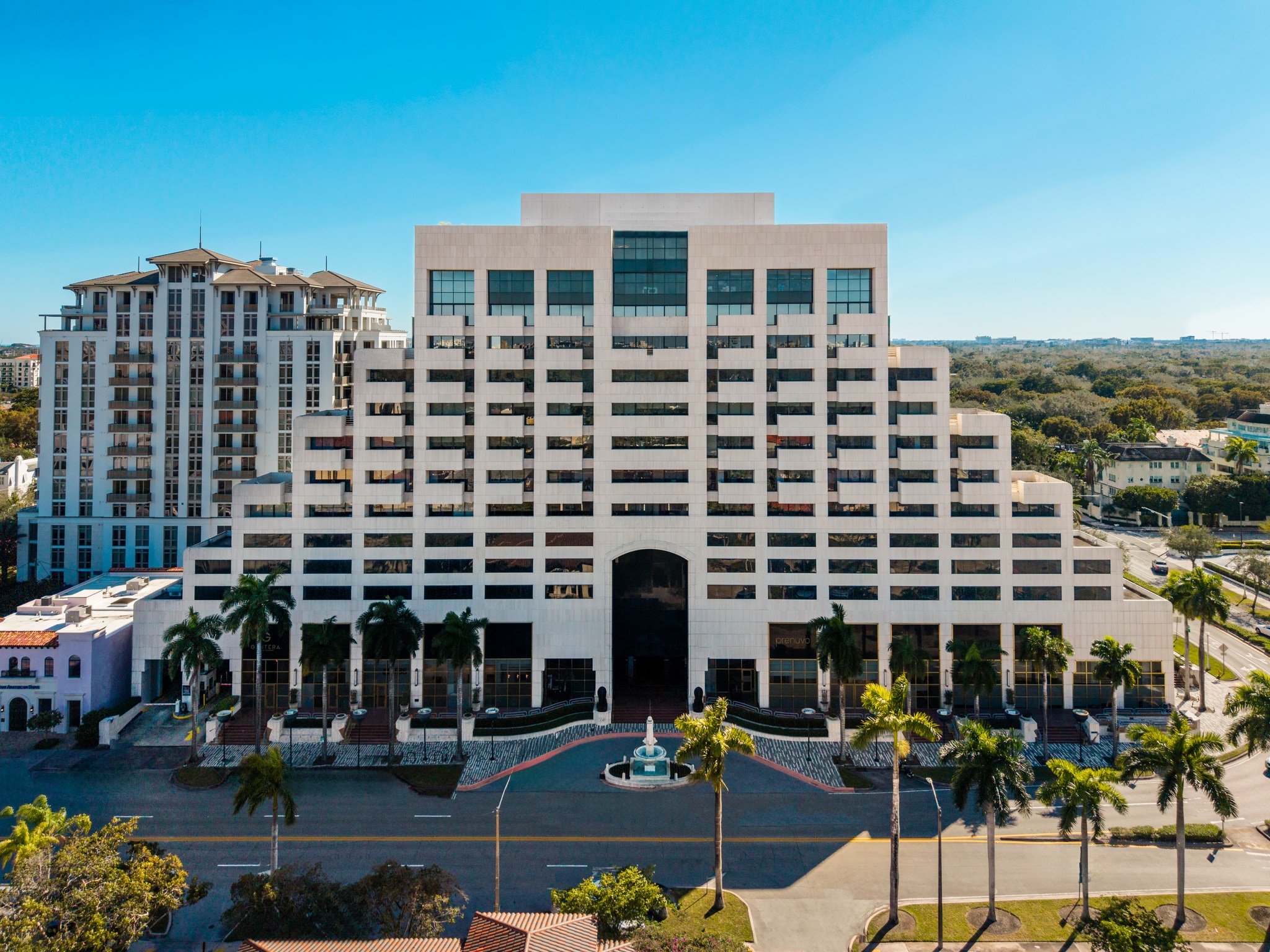550 biltmore Way, Coral Gables, FL for lease Primary Photo- Image 1 of 24