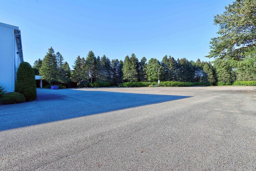 221 Rue St-Georges, St-Barnabé, QC for lease - Building Photo - Image 3 of 6