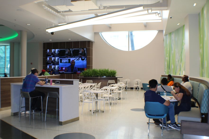 49 W Maryland St, Indianapolis, IN à louer - Photo intérieure - Image 2 de 99