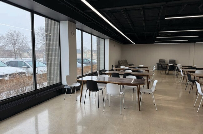 More details for 170 Furniture Park, Winnipeg, MB - Industrial for Lease