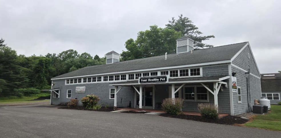 819 Straits Tpke, Middlebury, CT for lease - Building Photo - Image 1 of 5