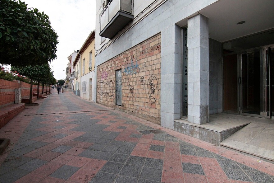 Calle Real de Motril, 58, Armilla, Granada à louer - Photo du bâtiment - Image 3 de 12
