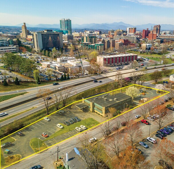 7 Orchard St, Asheville, NC à vendre - Photo du bâtiment - Image 2 de 4