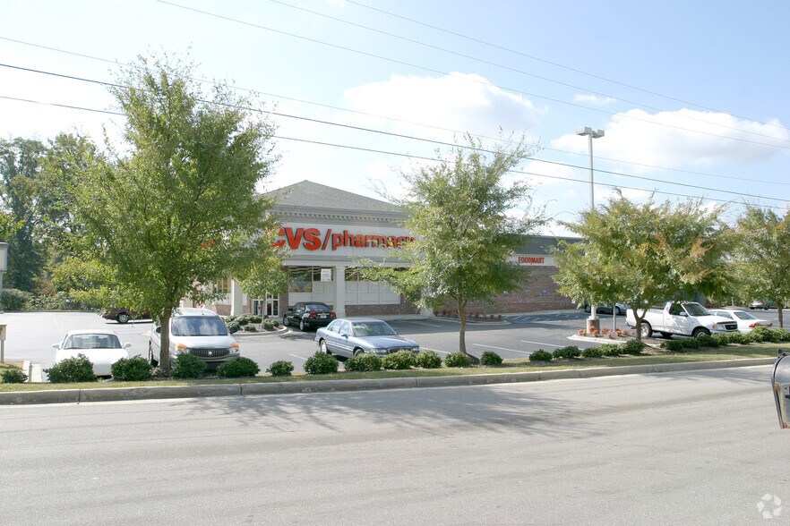 2480 Rocky Ridge Rd, Birmingham, AL for sale - Building Photo - Image 1 of 5