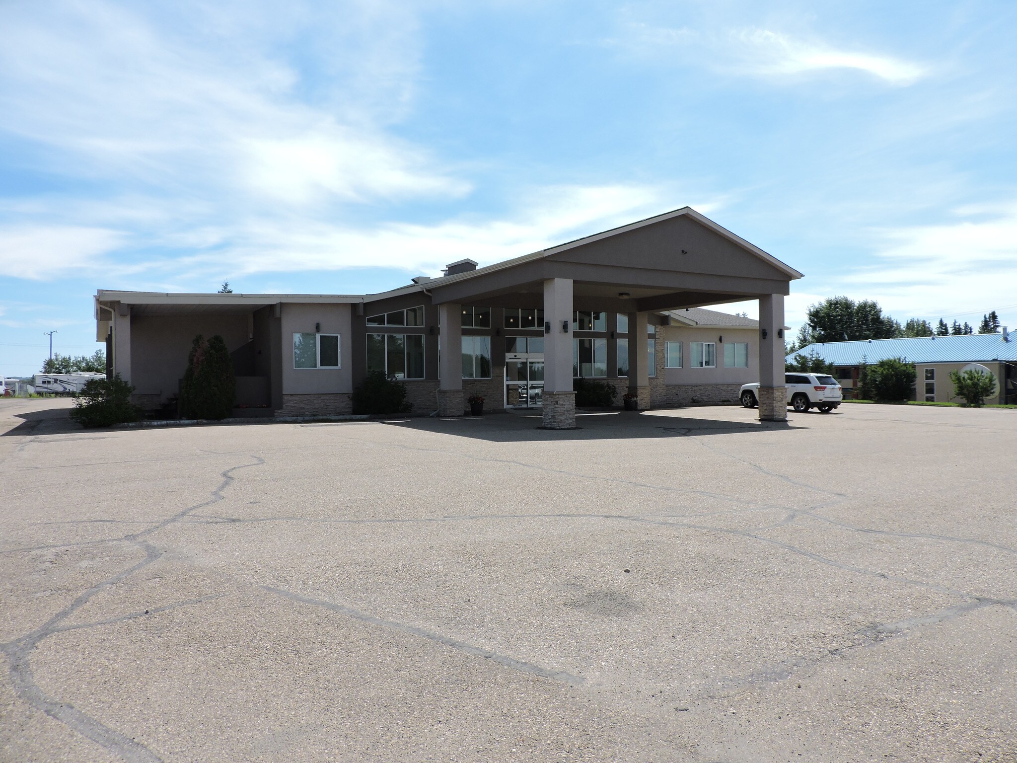 73 Gasoline Alley E, Red Deer County, AB à vendre Photo principale- Image 1 de 1