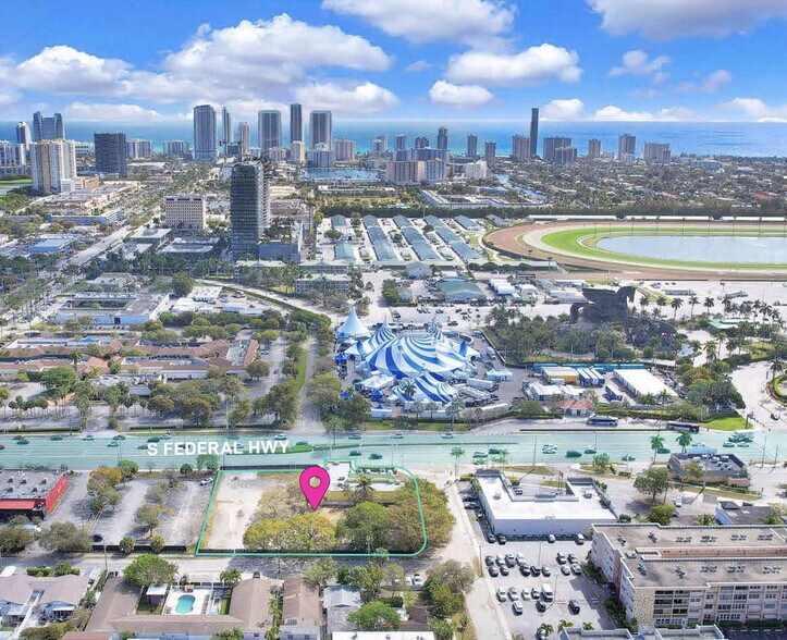 124-136 S Federal Hwy, Hallandale Beach, FL à vendre - Photo du bâtiment - Image 3 de 7