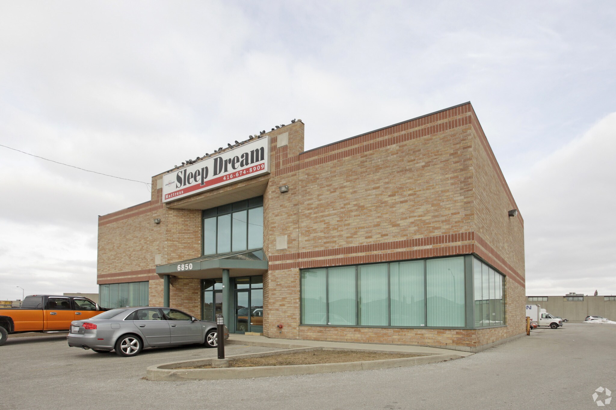 6850 Finch Ave W, Toronto, ON à louer Photo principale- Image 1 de 3