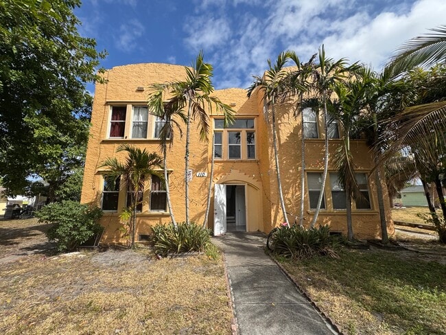 More details for 110 S B St, Lake Worth, FL - Multifamily for Sale
