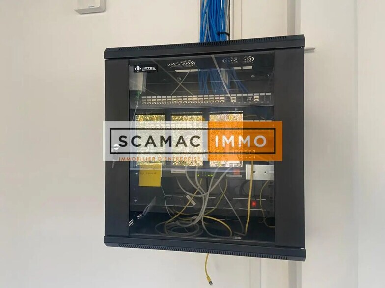 Bureau dans Vélizy-Villacoublay à louer - Photo intérieure - Image 3 de 10