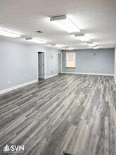 2001-2003 Corporate Dr, Richmond, KY for lease Interior Photo- Image 1 of 5