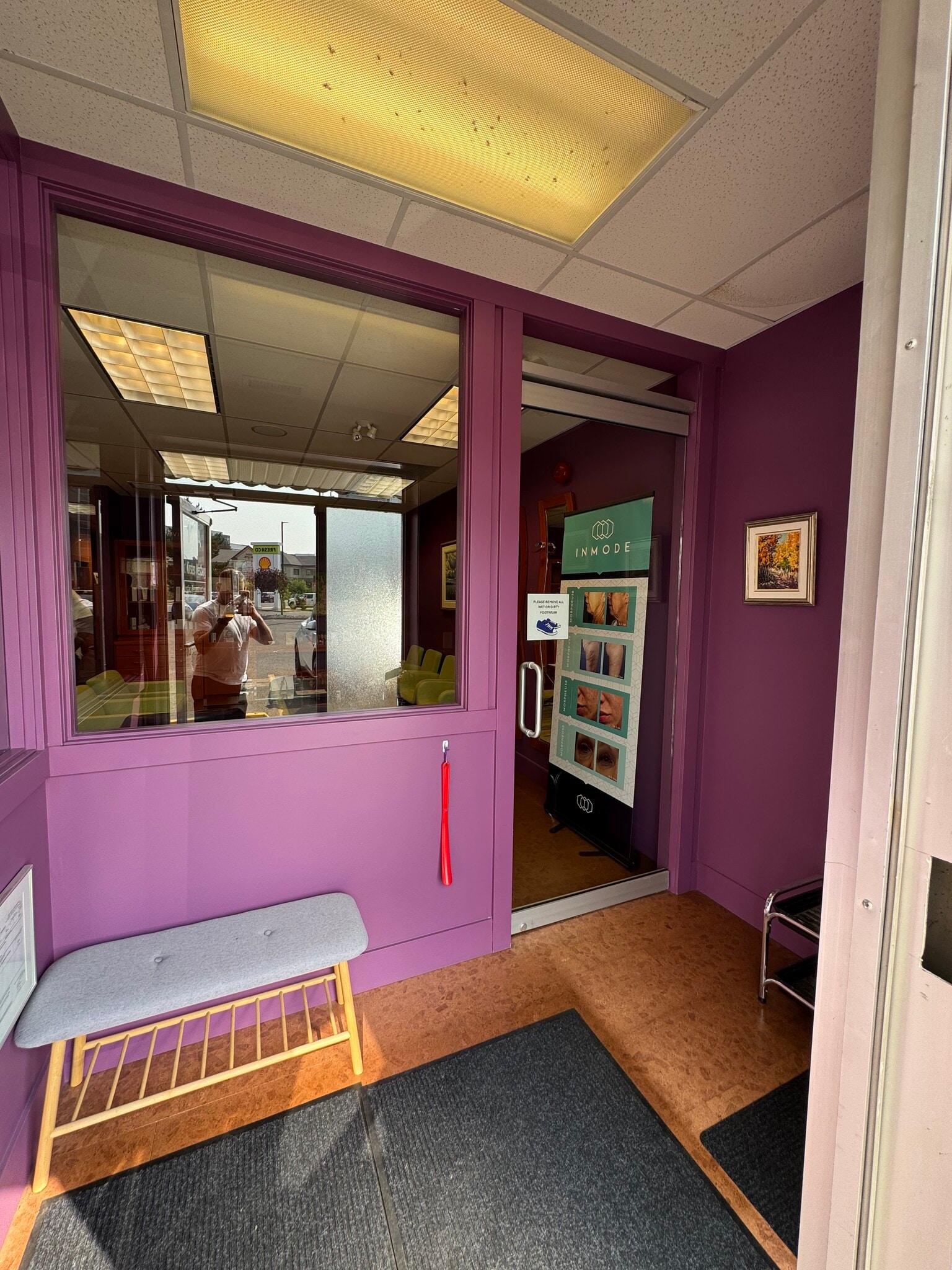 4419 50 Ave, Red Deer, AB for lease Interior Photo- Image 1 of 13