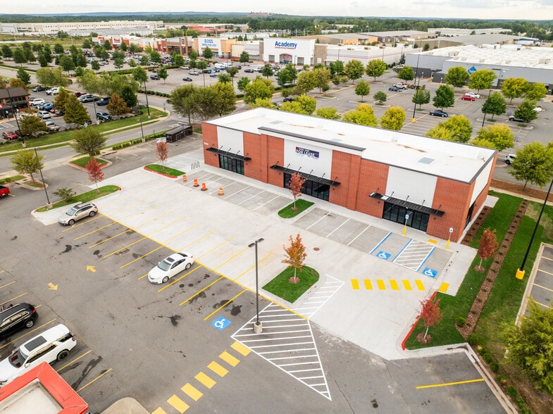 1190 S Amity Rd, Conway, AR for lease - Building Photo - Image 2 of 7