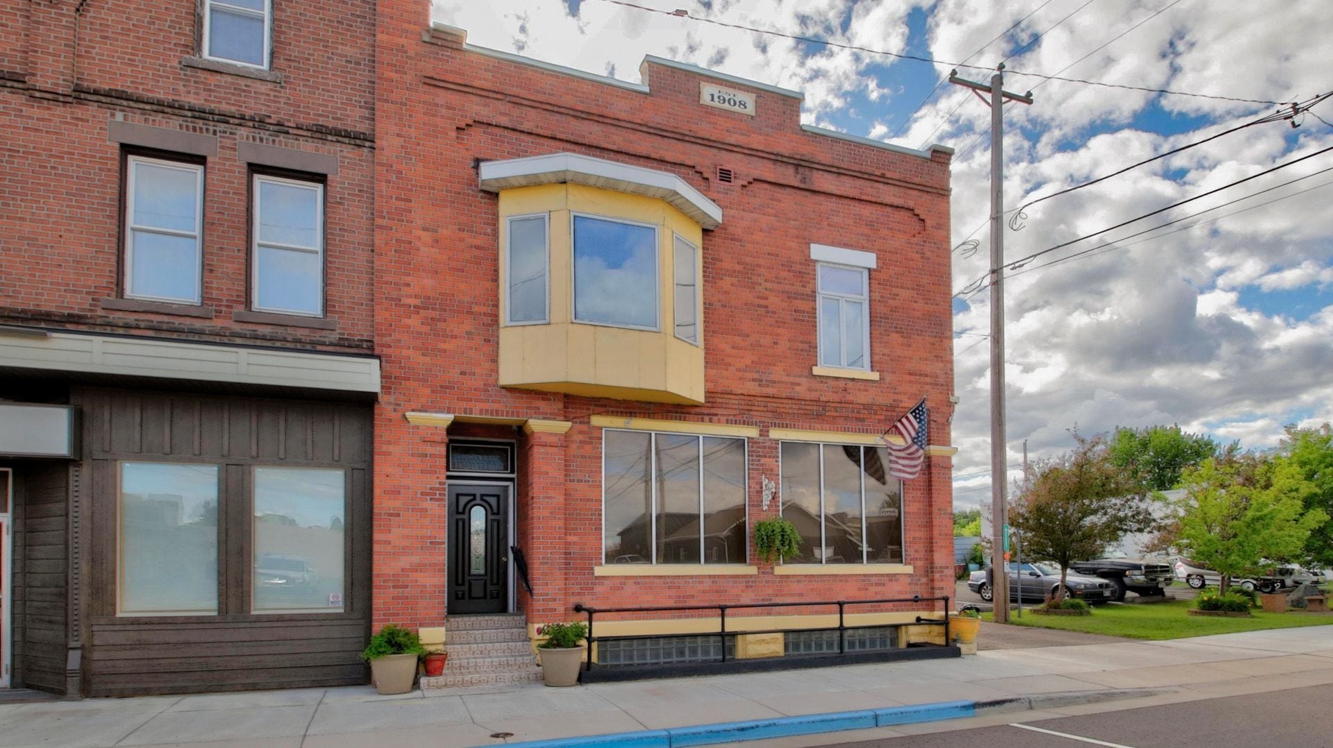 110 W 2nd St N, Ladysmith, WI for sale Building Photo- Image 1 of 43